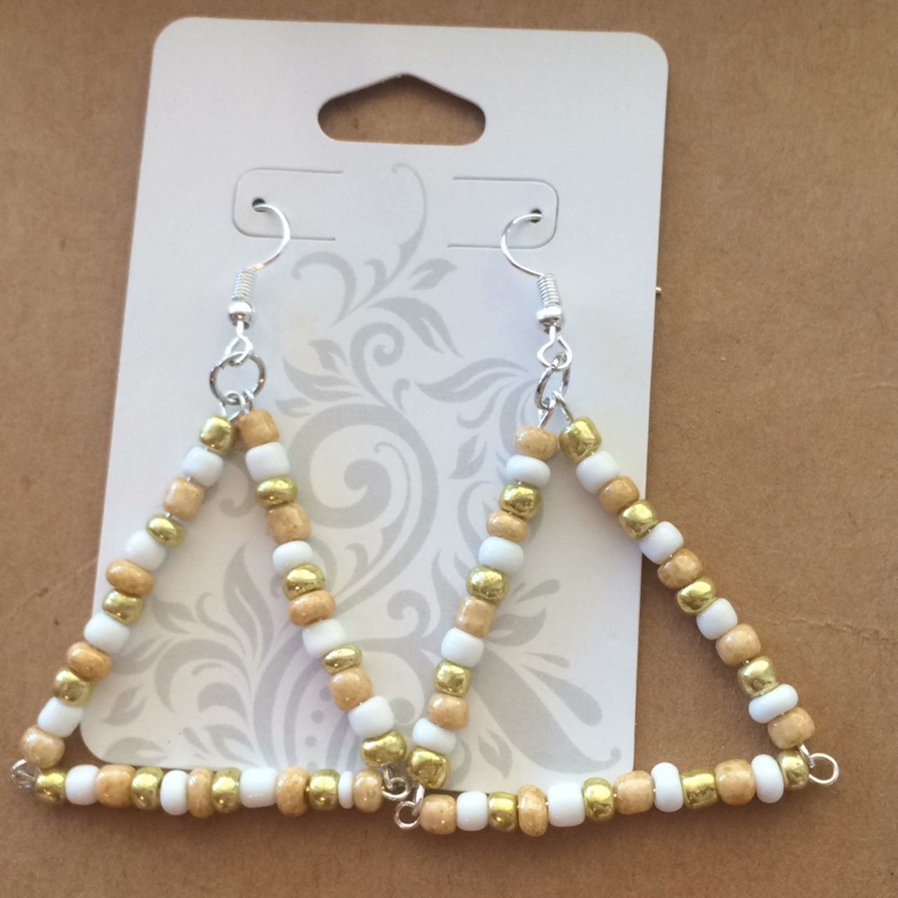 Seed bead triangle earrings